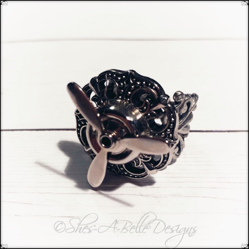 Airship Captain Propeller Ring in Antique Silver, Adjustable Steampunk Ring Airship Captain Propeller Ring in Antique Silver, Adjustable Steampunk Ring