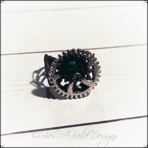 Gearhead Ring in Antique Bronze and Silver, Adjustable Steampunk Ring Gearhead Ring in Antique Bronze and Silver, Adjustable Steampunk Ring