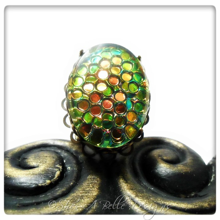 Dragon Scales Victorian Pillbox Style Ring in Antique Bronze, Adjustable, Vintage Stone Dragon Scales Victorian Pillbox Style Ring in Antique Bronze, Adjustable, Vintage Stone